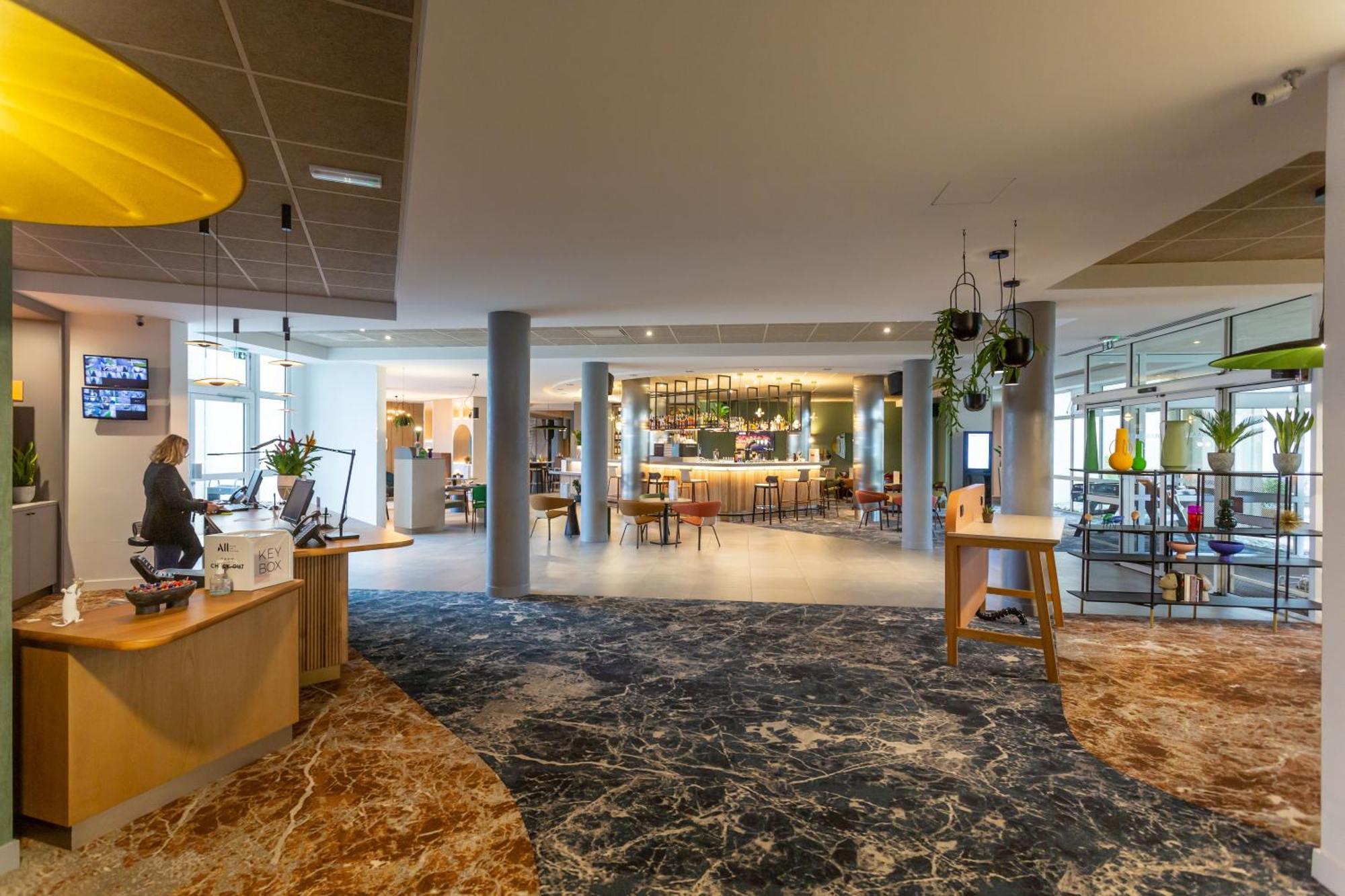 Novotel Bourges Exterior foto